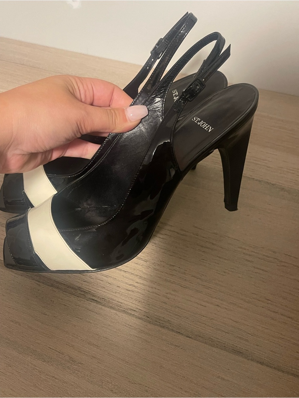 ST. JOHN | Patent Leather Peep Toe Slingback Heels Made in Spain Sz 9.5 - Picture 4 of 10